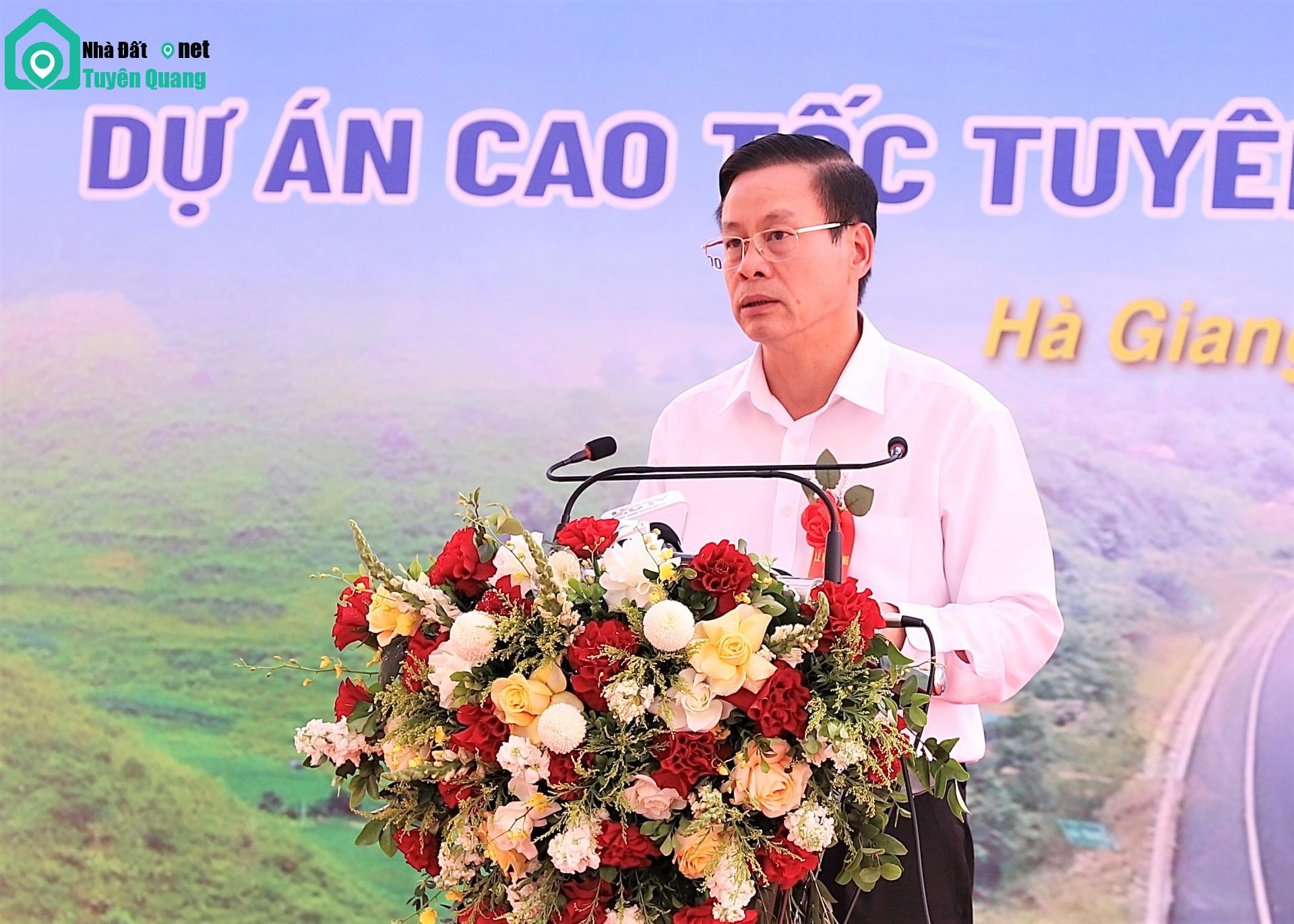 Đồng chí Nguyễn Văn Sơn - Chủ Tịch UBND tỉnh Tuyên Quang phát biểu